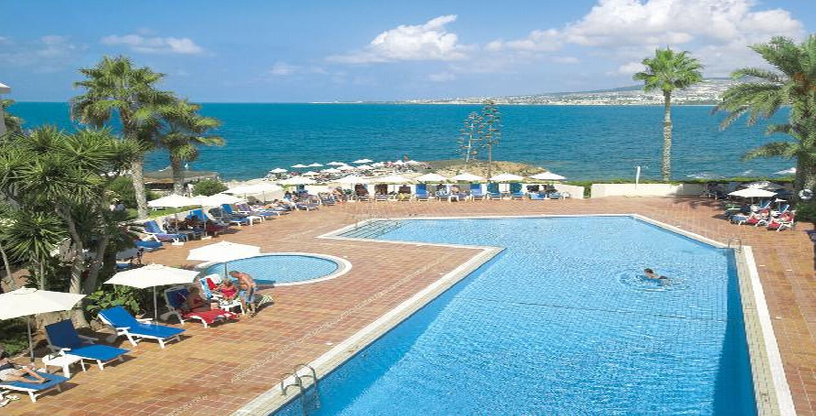 Cynthiana Beach Hotel Paphos Exteriör bild